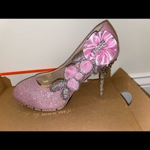 Pink shoes